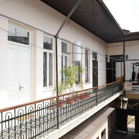 Apartment On Prospekt Mira 71 Sohum Dış mekan fotoğraf